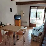 Agreable Petite Maison 2 Chambres, De 48m2 Sans Vis-a-vis Et Parking Privatif Prázdninový dům *
