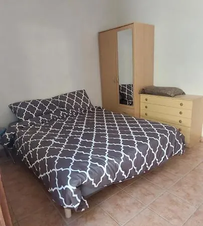 Holiday home Agreable Petite Maison 2 Chambres, De 48m2 Sans Vis-a-vis Et Parking Privatif Agde